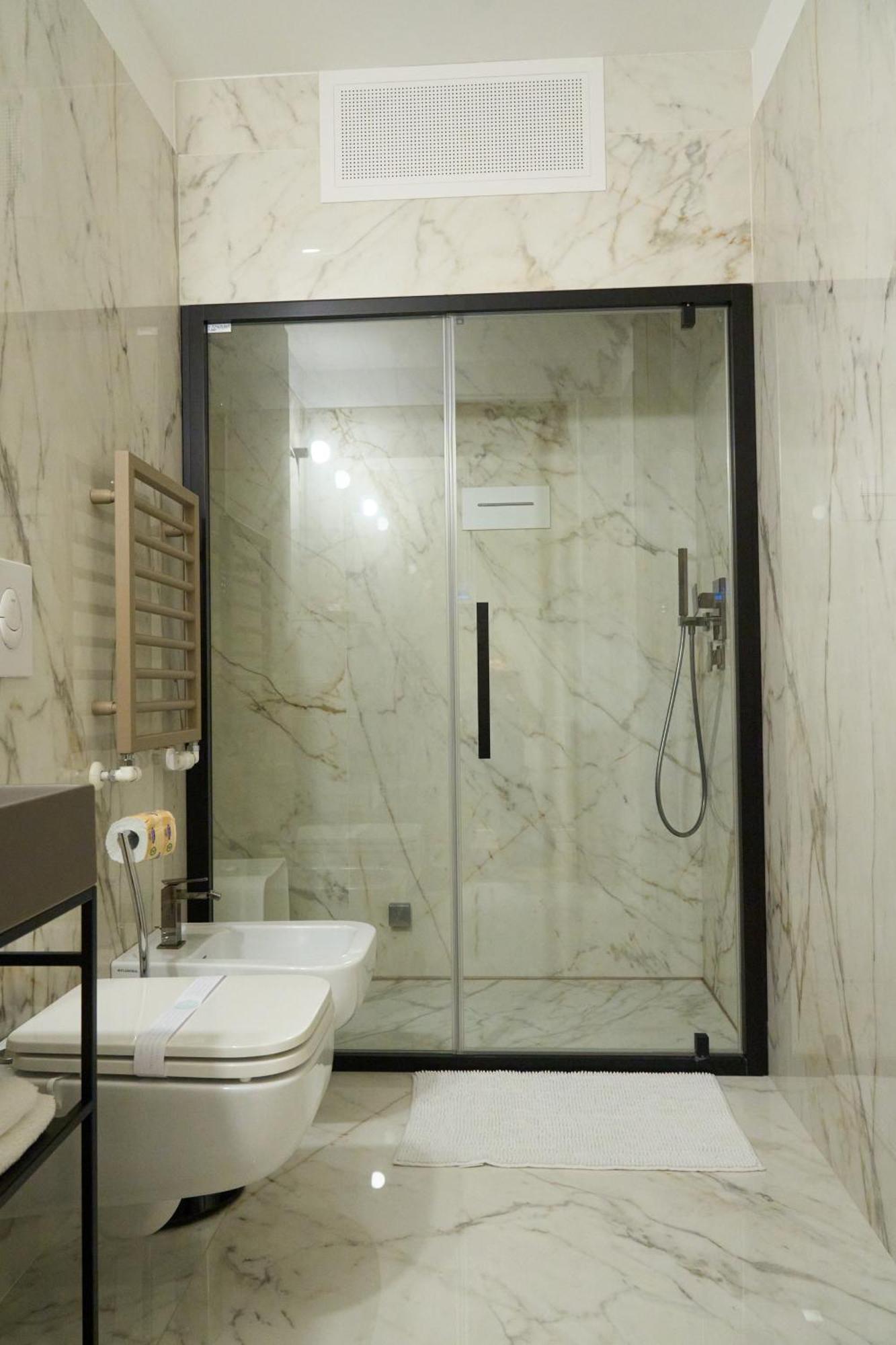 Trastevere Boutique With Gym And Steam Shower Lägenhet